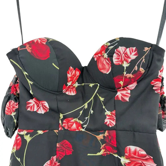 White Fox Boutique Monte Carlo Mini Dress Black Red Floral Size XS - Picture 3 of 15